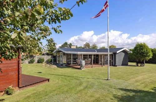 Frolunde House | Close To The Beach With Outdoor Spa