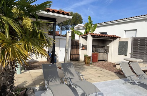 Grabels House | Close to the Garrigue