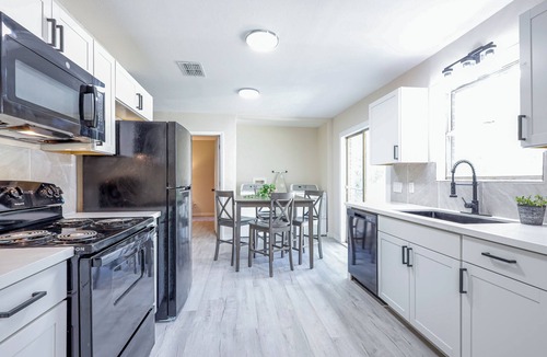 Temple House | Close to the Lake. Just 8 minutes from UMHB!