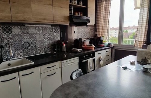 Saint-Lazare-Les Avenues Apartment | Close to the racecourse and Imperial Palace, charming apartment with breakfast.