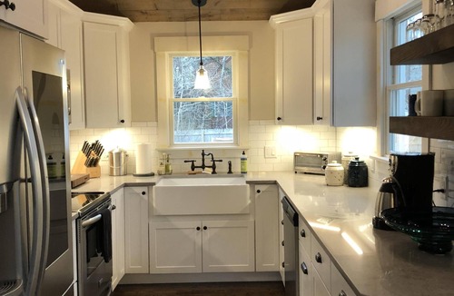 East Chop House | Close to town, beautifully updated