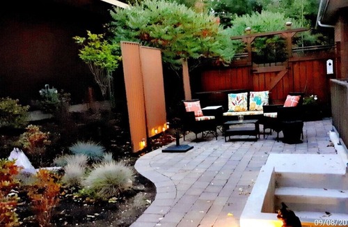 Missoula Apartment | Close to UM & Downtown. Refurbished 1350 sq ft w/Gym, Laundry, Kitchen, Patio.
