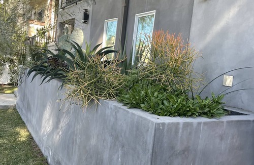 Sherman Oaks House | Close to Universal Studios Family friendly Townhouse!