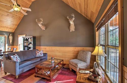 New Haven House | Close to Vineyards: Updated New Haven Retreat!