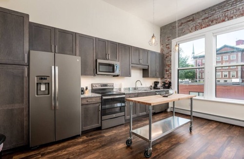 Bangor Apartment | *Closed Listing - Not Bookable*