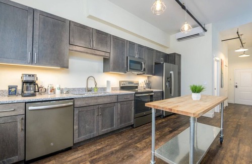 Bangor Apartment | *Closed Listing - Not Bookable*