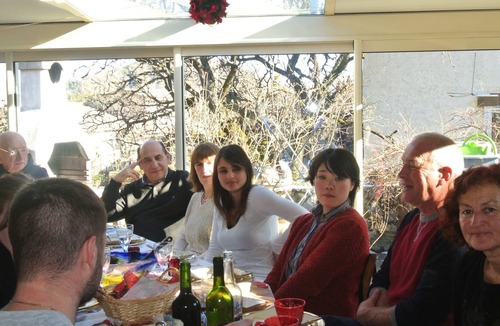 Chateauneuf-Miravail Apartment | Closes the skylight lavender --------------------------------------------- -----