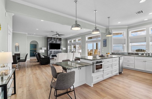 Crystal Beach House | Closest beachfront to Big Store with elevator and views from every room!