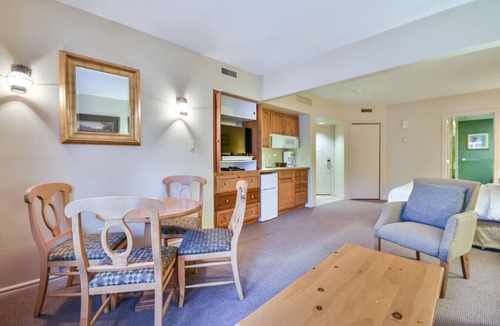 Oro-Medonte Condo | Closest Building to the Ski Hill