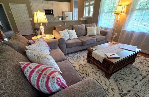 George Washington Cottage | Closing Soon!