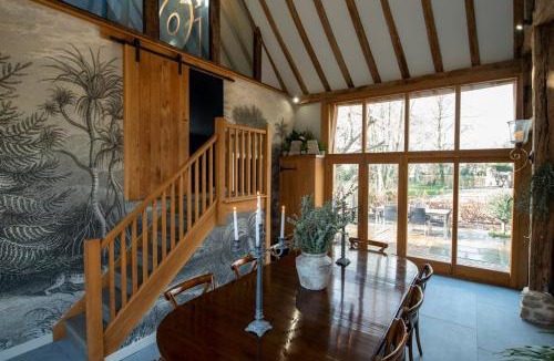 Smarden House | Cloth Worker's Barn