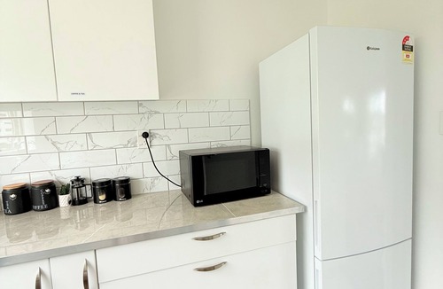 Johnsonville House | Cloud Catcher - Blooming Retreat with Scenic Views