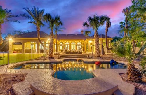 Circle G at Riggs Ranch House | Cloud Chandler