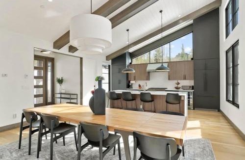 Rendezvous House | Cloud N9NE Chalet