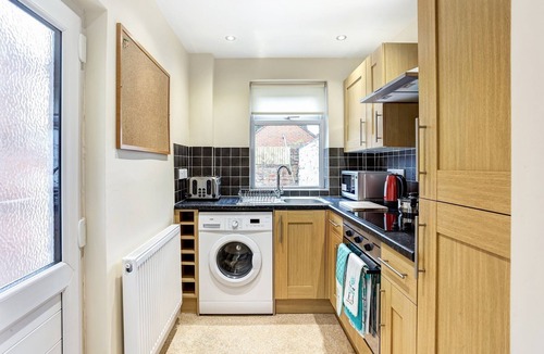 Congleton Cottage | Cloud View Cottage