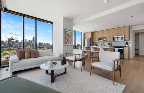 River North Apartment | Cloud9|5 apartments @Licoln Park|The Walnut