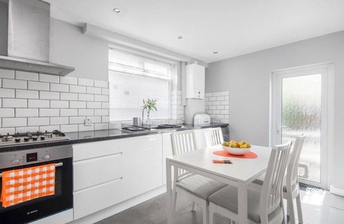 Broad Green House | Cloud9 Accommodation