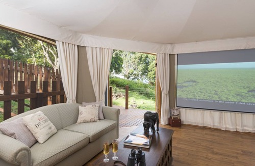 Beechmont Ski Chalet | Clouds Safari - Glamping with views