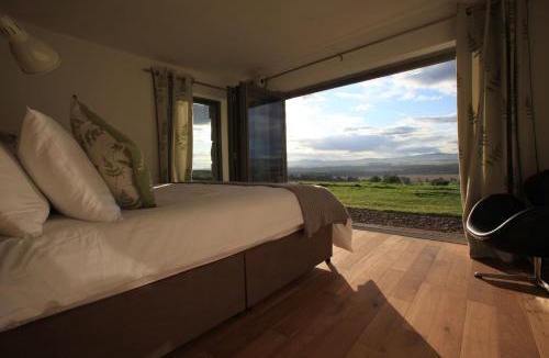 Forfar House | Clova