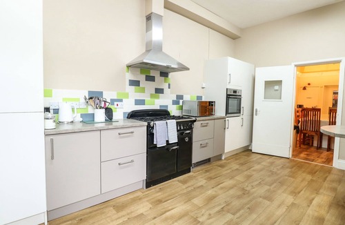 Great Yarmouth Cottage | Clover Court