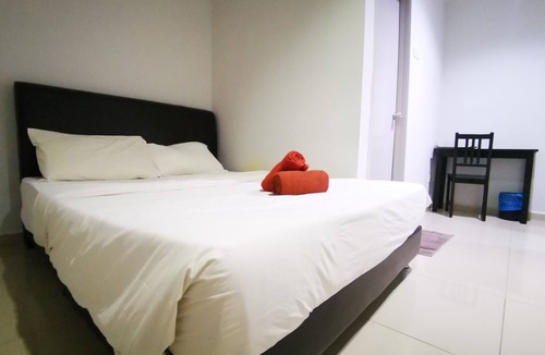 Kampung Bahasa Kapor Hotel | Clover Hotel Port Dickson