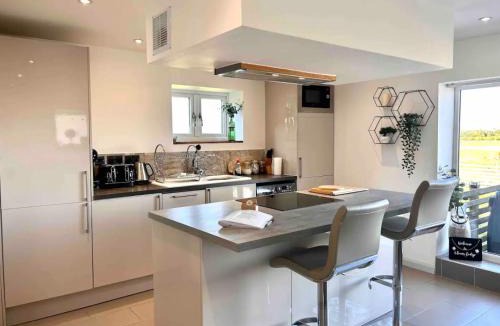 Beeley House | Clover Lodge