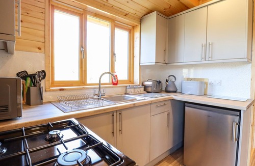 Theberton Cottage | Clover Lodge