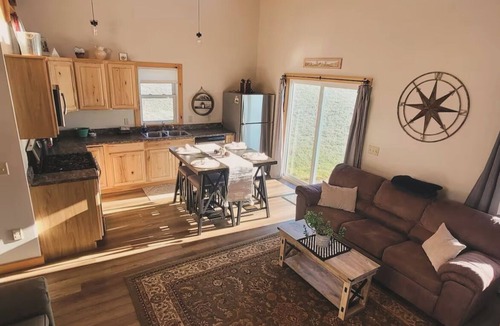 Stowe Area Cabin | Clover Meadow Sugarhouse, pet friendly, close to Smugglers Notch
