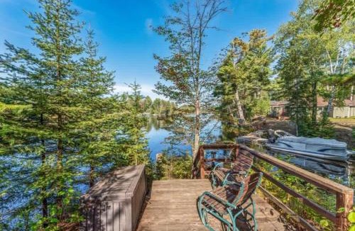 Eagle River House | Clover Pines