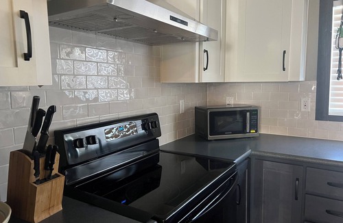 Strawn House | Cloverleaf Crossing, Small Town Charm!