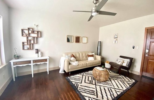 Midtown House | [CLR 03] New Midtown studio in OKC