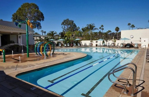 Rancho Santa Fe Hotel | Club King Fireplace Room with Pool & Spa Access