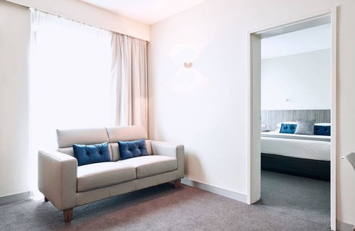 Laverton Hotel | Club Laverton Motel