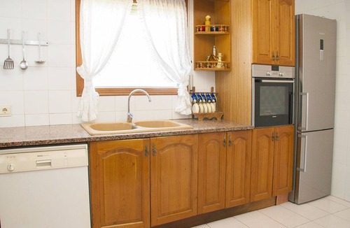 Cunit Villa | Club Villamar - Beautiful spanish villa with fenced pool, a perfect election for families with ch.