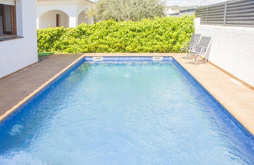 Cunit Villa | Club Villamar - Beautiful spanish villa with fenced pool, a perfect election for families with ch.