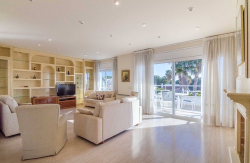 Cunit Villa | Club Villamar - Charming villa fully adapted for disabled persons, offers a lots of facilities yo...