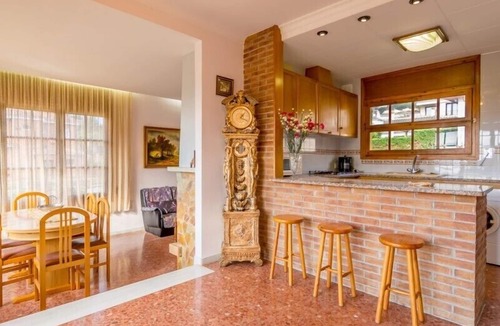 Lloret de Mar Villa | Club Villamar - Family friendly 3-bedroom villa with private pool, beautiful garden and located c.