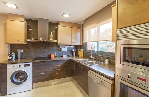 Palamos House | Club Villamar - Semi-detached villa for 8 persons with private pool, internet, parking place and .