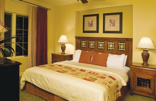 Downtown San Antonio Resort | Club Wyndham La Cascada