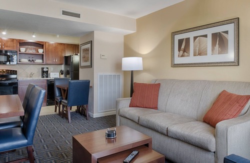 The Point Hotel | Club Wyndham Long Wharf
