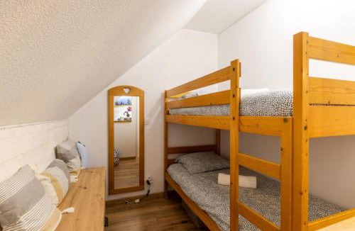 Giez Apartment | Clubhouse