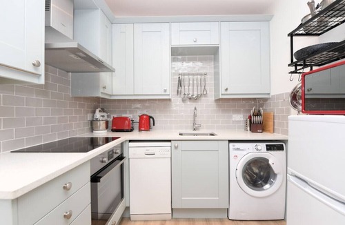 Glasgow Apartment | Clyde Studio Apartment