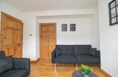 Clydebank Apartment | Clydebank 2 Bedroom Home