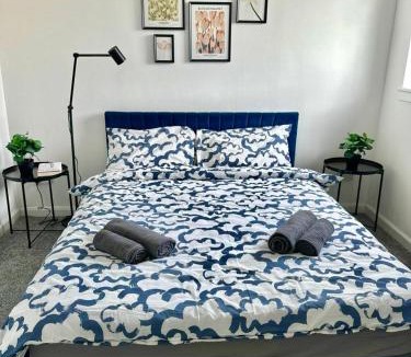 Clydebank House | ClydeBank Brand new 3BDR Home, Glasgow