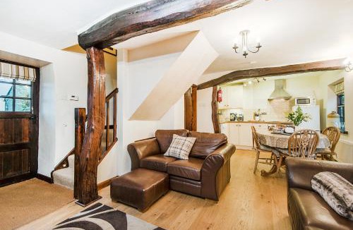 Boncath House | Clydey Cottages Pembrokeshire