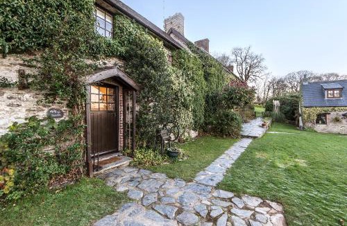 Boncath House | Clydey Cottages Pembrokeshire