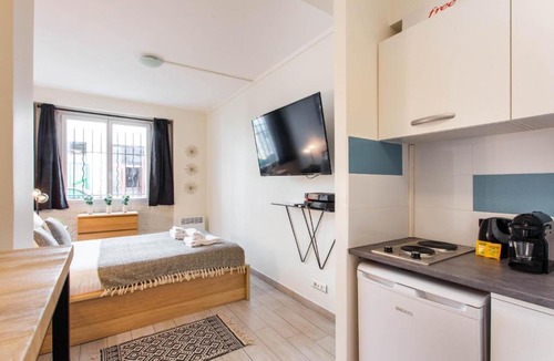 17th Arrondissement Apartment | CMG Batignolles - Lechapelais