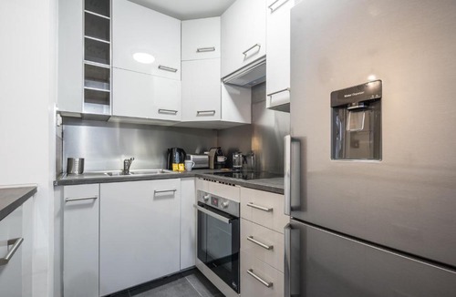 Flandres Apartment | CMG Crimée/ La Villette