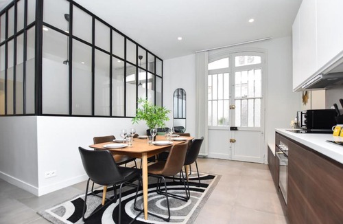 Saint-Vincent-de-Paul Apartment | CMG - Gare de l'Est - Marché Saint Pierre