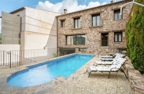 Navas de Estena Cottage | Cottage in Navas de Estena with Pool & Jacuzzi